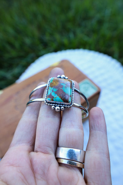 Shirley Cuff