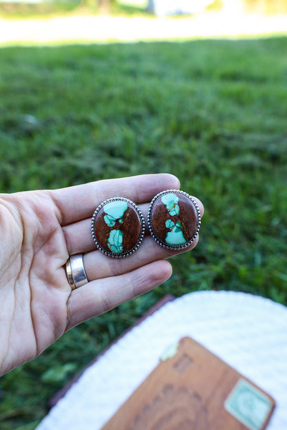 Sue Studs