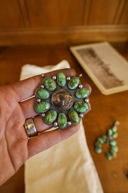 Wreath Necklace