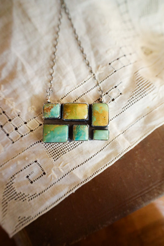 Comet Necklace A