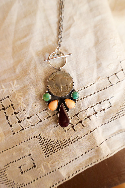 Vale Necklace
