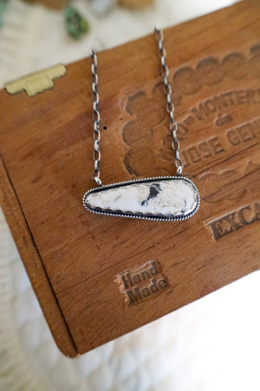 Snow Necklace