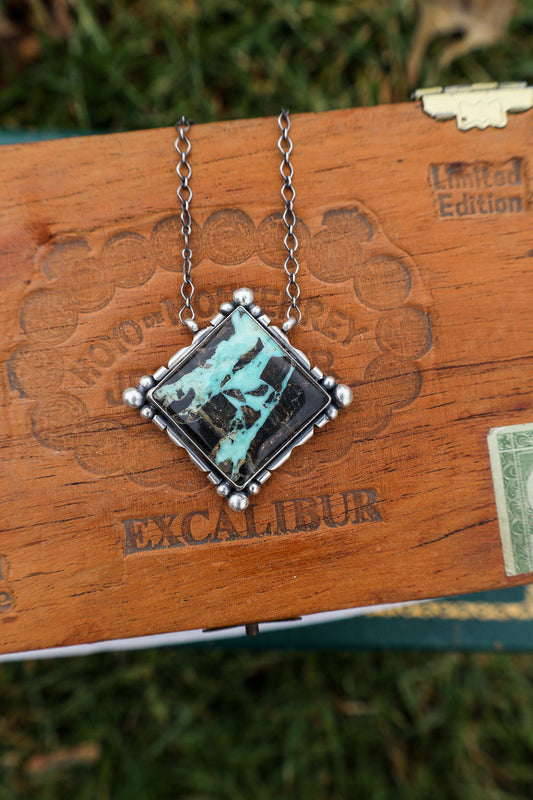Biscoe Necklace