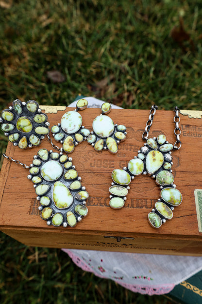 Peletier Cluster Necklace
