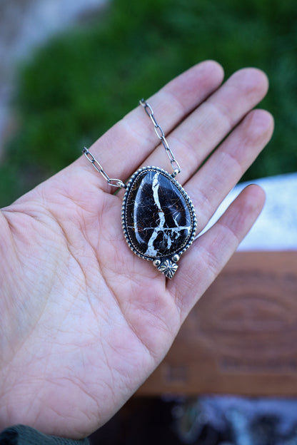 Almont Necklace - White Buffalo
