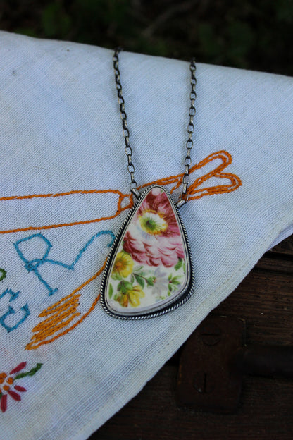 The Wamego Necklace