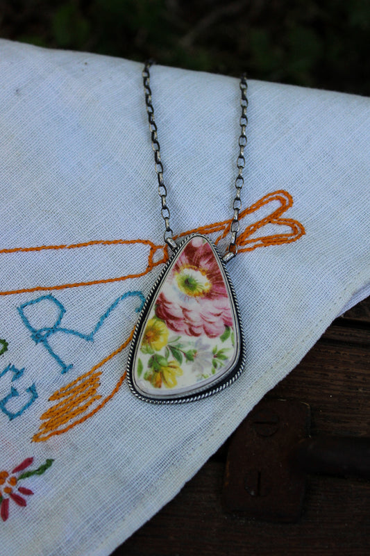 The Wamego Necklace