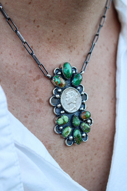 The Maple Necklace