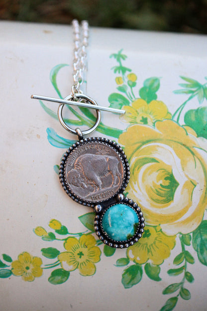 The Oakley Necklace