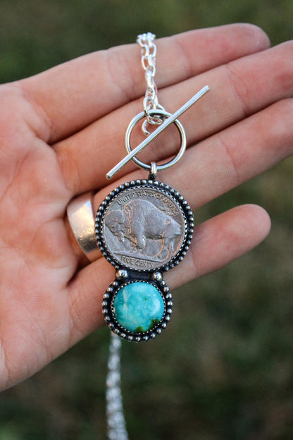 The Oakley Necklace