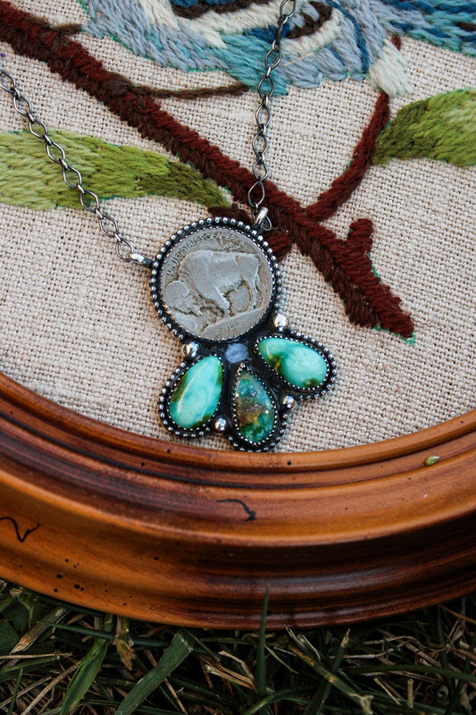 The Auburn Necklace