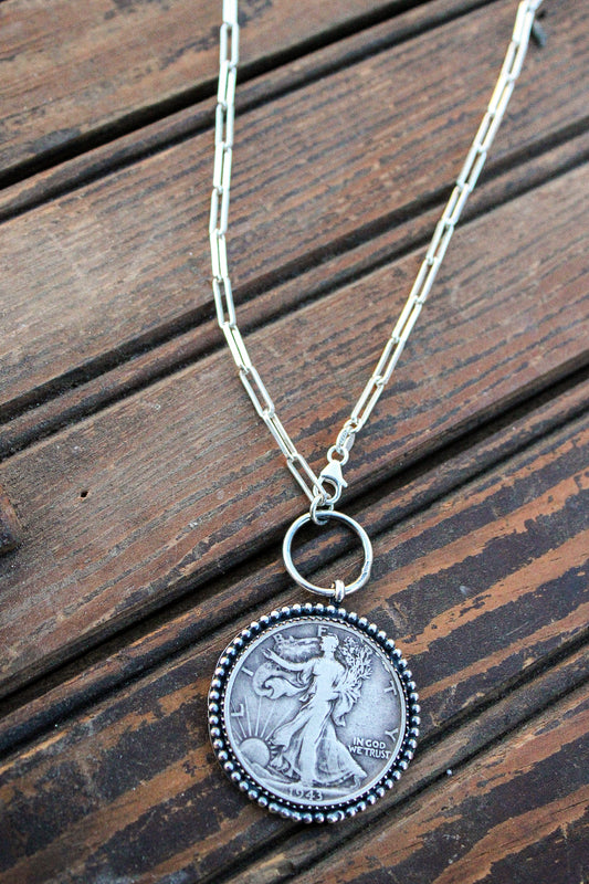 The Lilith Necklace
