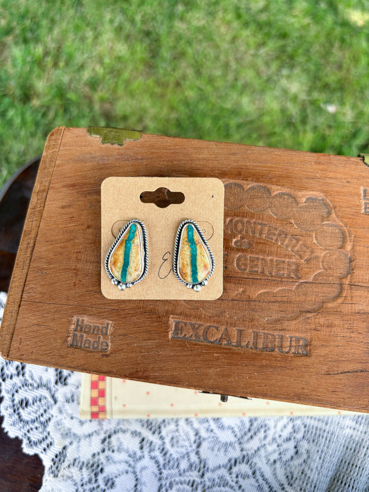 20 - Single Stone Royston Earrings