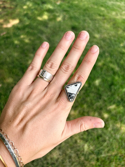 215 - White Buffalo Ring Size 6