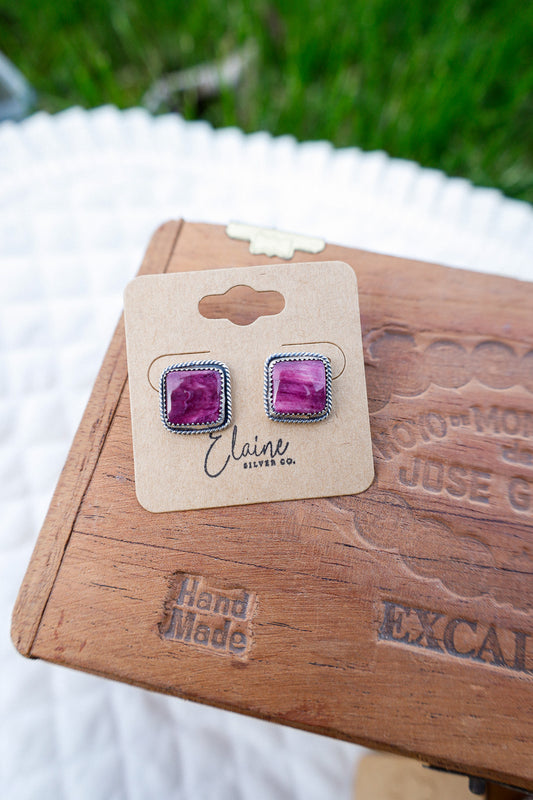 Stud Earrings - K