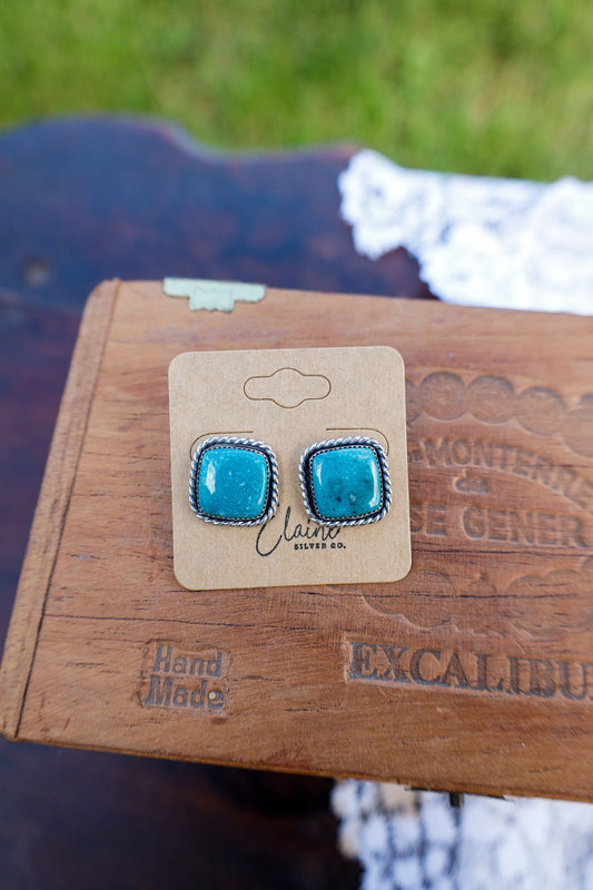 Holden Earrings - Q