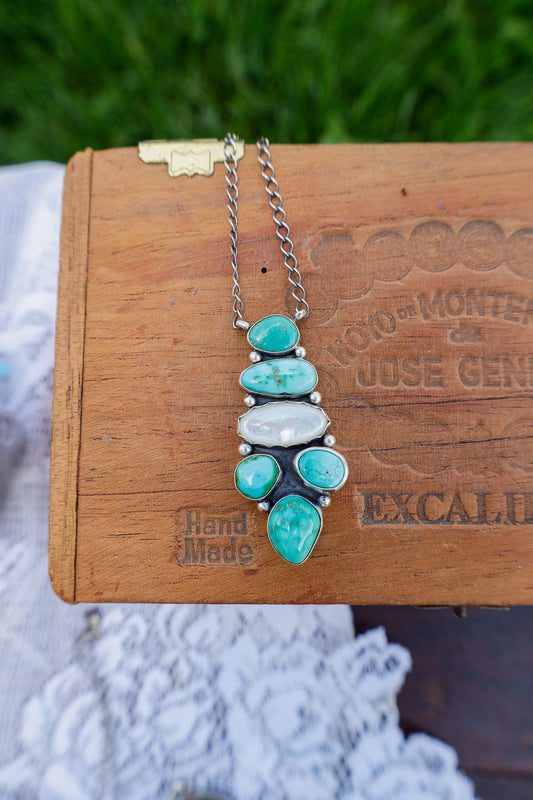 Bon Aqua Necklace