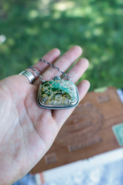 48 - High Grade Royston Necklace