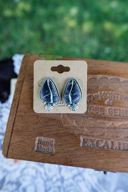 18 - Single Stone Blackjack Earrings