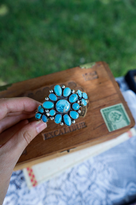 176 - Sleeping Beauty Cluster Cuff