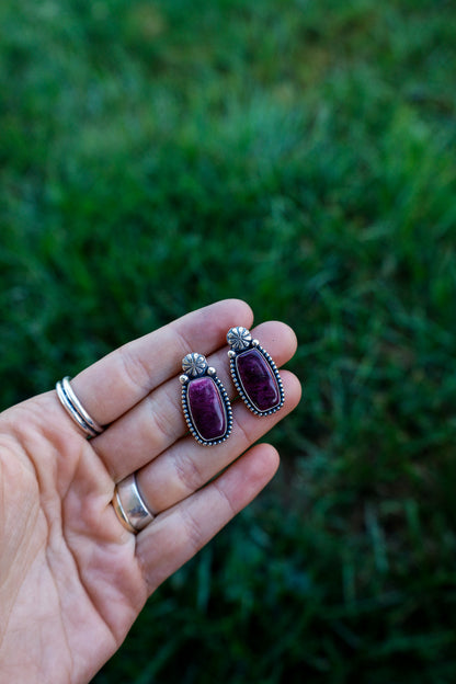 Earrings G