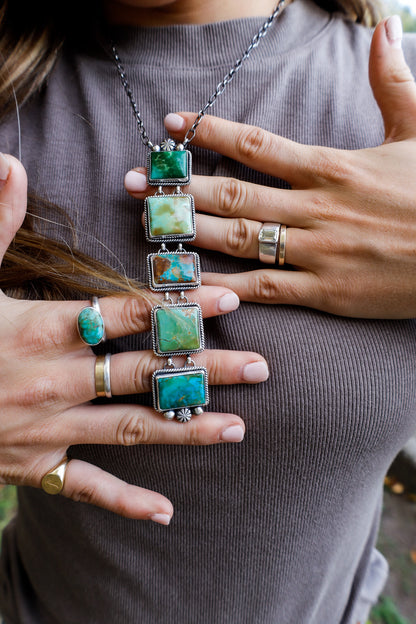 Glacier Lariat Necklace
